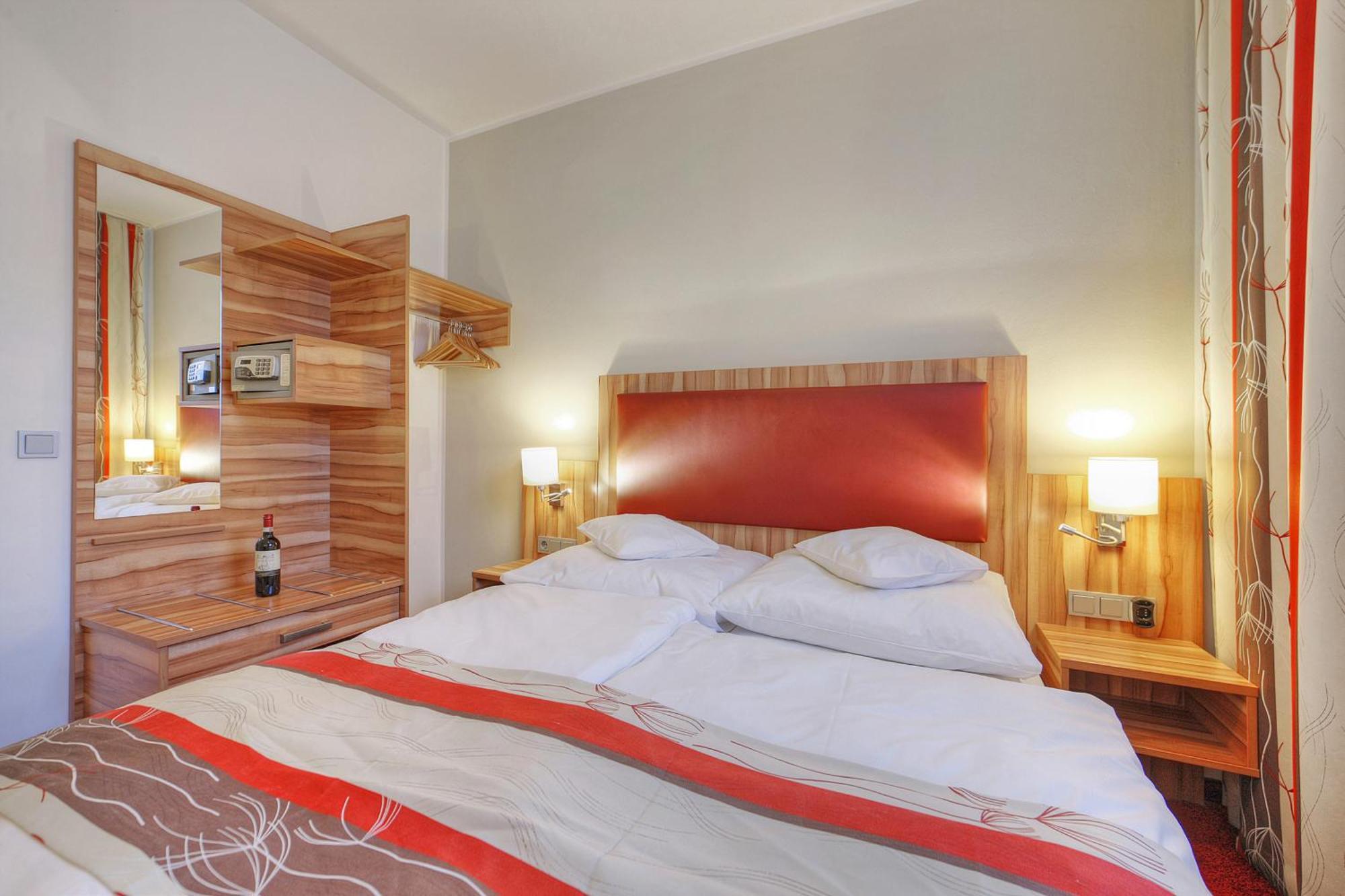 Hotel Da Vinci Gröbenzell 客房 照片